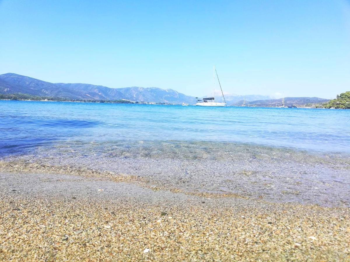 Summer Feel Suites Poros Town Exterior photo