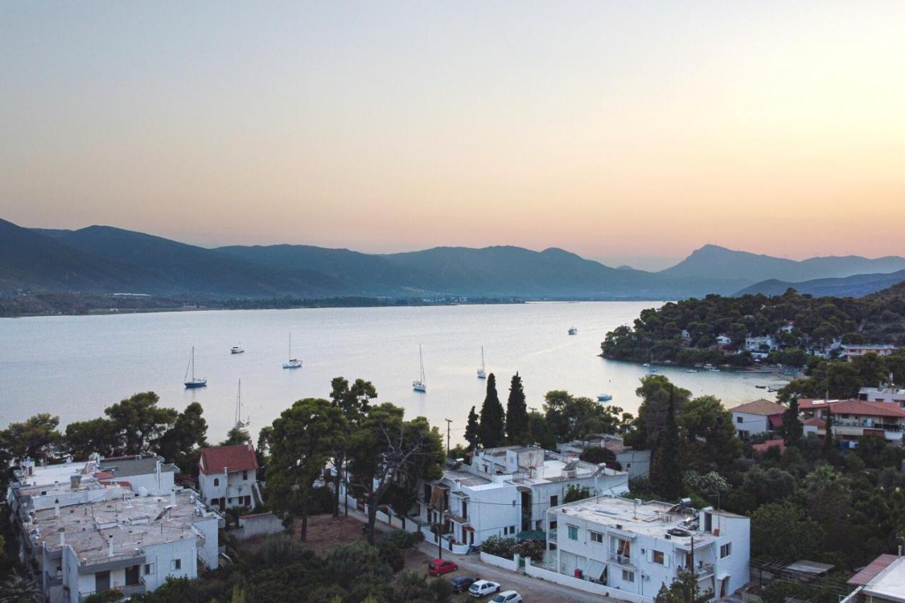 Summer Feel Suites Poros Town Exterior photo