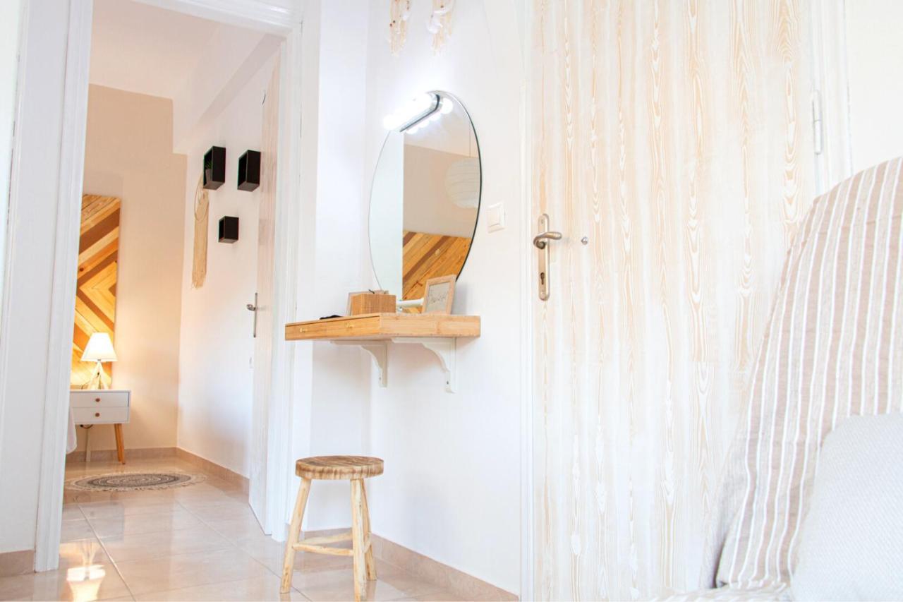 Summer Feel Suites Poros Town Exterior photo